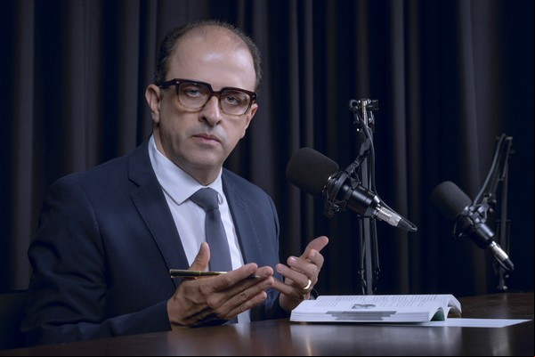 SFT julga inconstitucional lei que proibia uso da linguagem neutra; Por Brian Epstein Campos