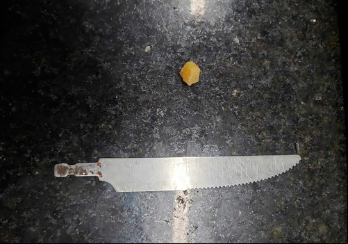 Dupla em situação de rua é presa após furto de pastas de dente para trocar por crack em Patos de Minas