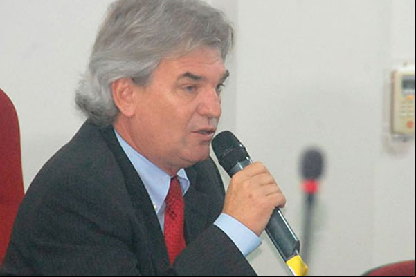 Presidente da Câmara critica Ministério Público e sinaliza que não vai acatar recomendação