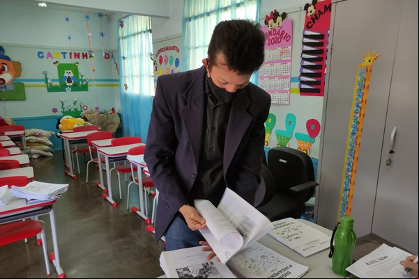 Inspeção vai até escolas conferir trabalho à distância realizado pelos alunos em 2020