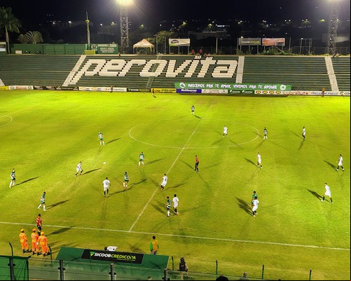Com um a menos desde o primeiro tempo, Mamoré empata em 1x1 com o Varginha e segue invicto