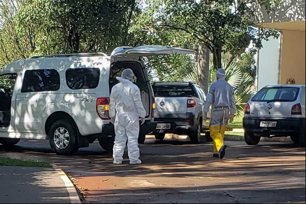 Prefeitura divulga boletim com três novos óbitos, doze novos casos e queda em internações