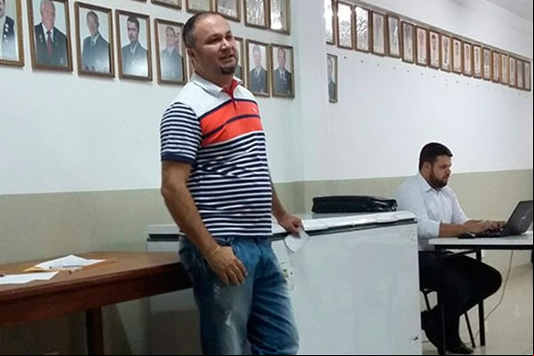 Ivan Rosa fala sobre a situação dos músicos patenses no Jornal da Manhã da Jovem Pan Patos