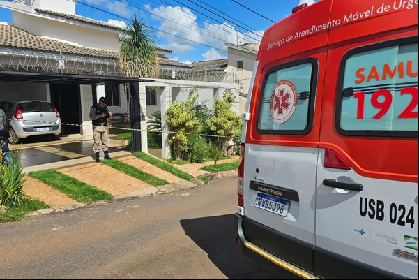 Tragédia em família: mulher é morta a facadas e o pai dela é socorrido em estado grave