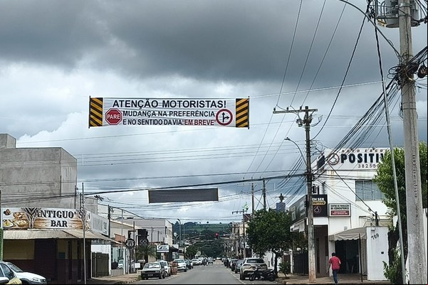 Rua Dona Luiza ará a ser mão única no sentido à av. JK, em Patos de Minas