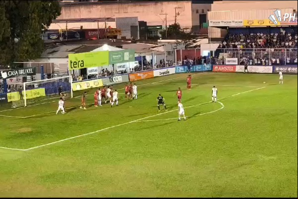 URT empata com Valério e está a uma vitória do o