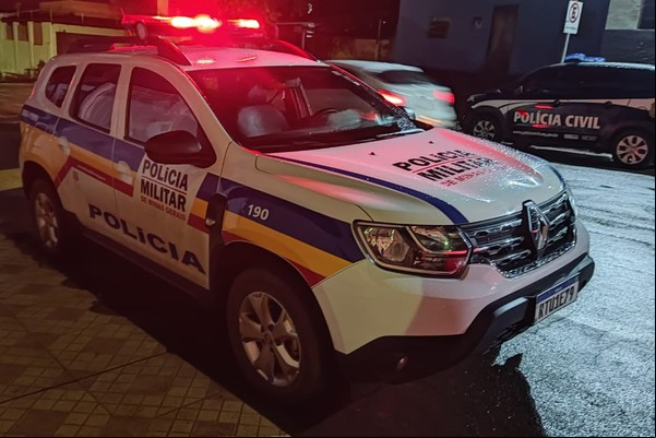 Homem com medida protetiva vai armado com faca até a casa da ex e acaba preso