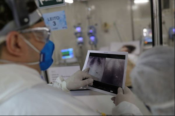 Fhemig contrata médicos para atuar nas UTIs de Covid-19 do HRAD, em Patos de Minas