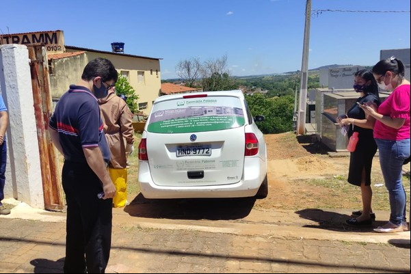 Com muita dor e tristeza, familiares, amigos e colegas se despedem do radialista Juninho Ribeiro