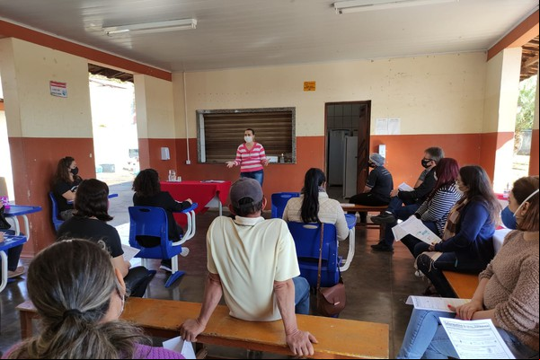 Escola Municipal tem palestra e reforça protocolos em preparativo para volta às aulas presenciais