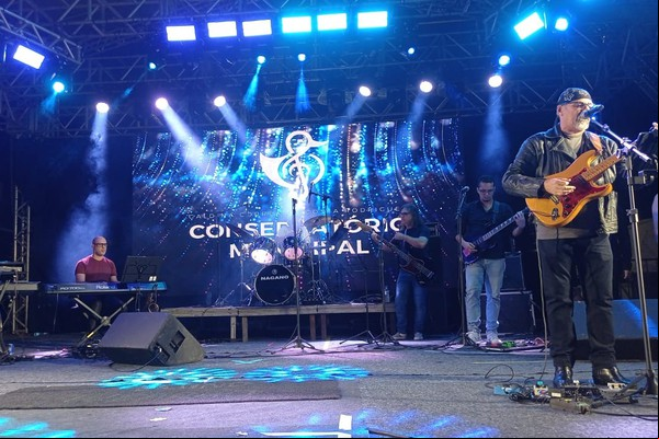 Fenapraça recebe Tio Bruno Tubarão e os músicos do Conservatório nesta quarta; veja como foi