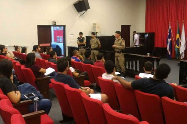 PM se reúne com representantes de 50 turmas do UNIPAM para ampliar Rede de Proteção Universitária  