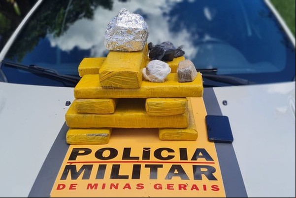 Polícia Militar Rodoviária prende dupla que tentou fugir na MGC 354 com carga de maconha e cocaína