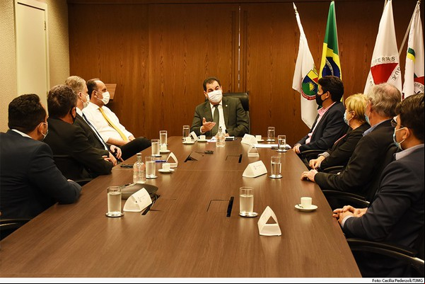 Prefeitos mineiros pedem que Romeu Zema ree verbas para a saúde