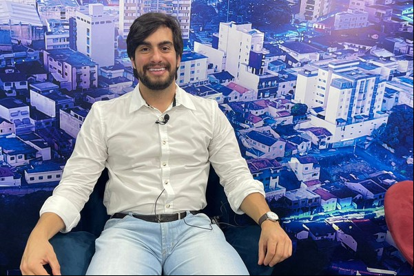 Vitor Porto participa do Contraponto e explica desistência de candidatura a deputado e as notícias do dia