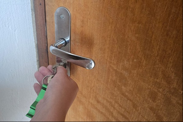 Imobiliárias denunciam golpistas que pedem para visitar imóveis e alugam para outras pessoas