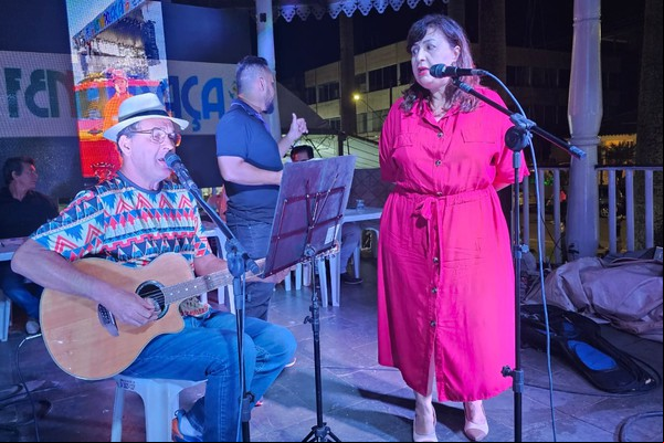 Festival de Viola Zé Marreiro: violeiros concorrem a R$ 10 mil em prêmios