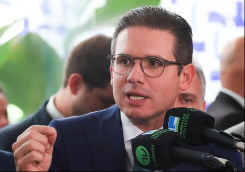 Câmara vai declarar perda do mandato de Zambelli, diz Motta