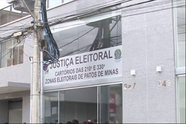 Fim do prazo para mudança de partido causa grande movimentação no meio político patense