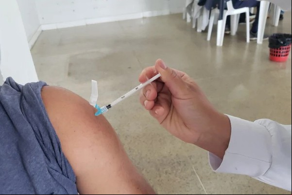 Já se vacinou contra a Covid-19? Veja o calendário de 2ª dose para os próximos dias na cidade