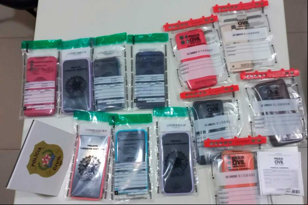 PC apreende diversos celulares para investigar homicídio de Denis Ferreira em Coromandel