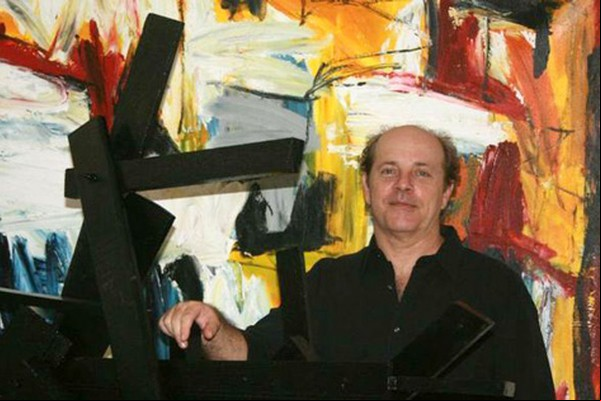 Rogério Tunes vem a Patos de Minas e realiza exposição internacional de artes plásticas