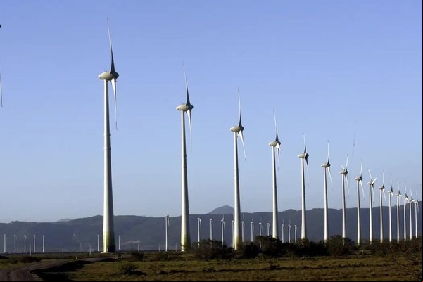Estudo aponta transição energética sem expandir exploração do petróleo