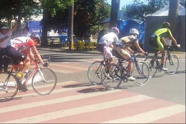 Fim de semana tem cavalgada e provas de ciclismo e de Kart em Patos de Minas