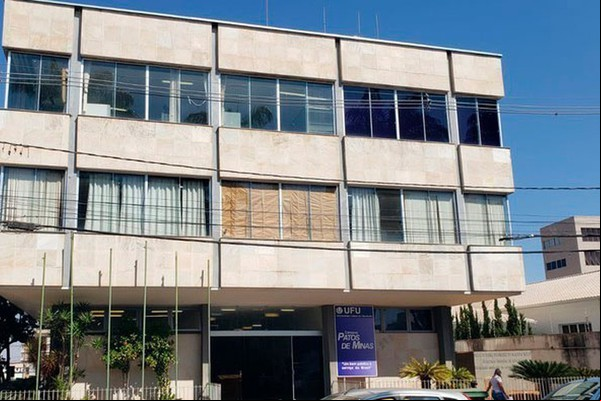 UFU deixará o Palácio dos Cristais para se instalar no bloco Alfa do Unipam em Patos de Minas
