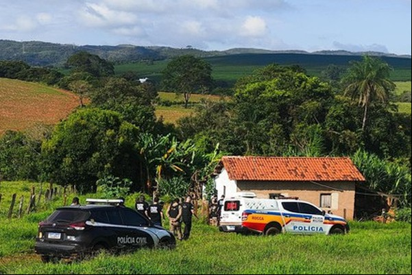 Filho de homem morto em confronto com policiais atira em militares e foge para o mato