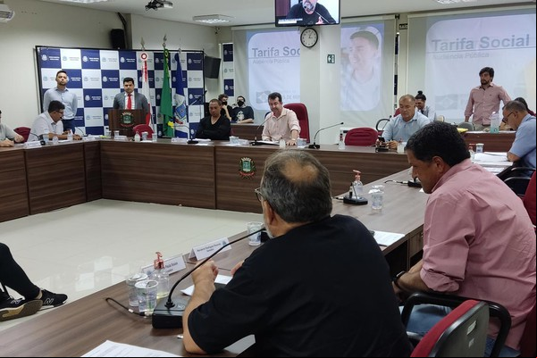 Vereadores discutem tarifa da agem de ônibus e expõem acordo entre Prefeitura e Pássaro Branco em julho