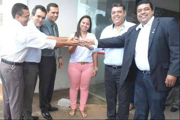 Deputado José Humberto entrega kit ao Conselho Tutelar de Patos de Minas