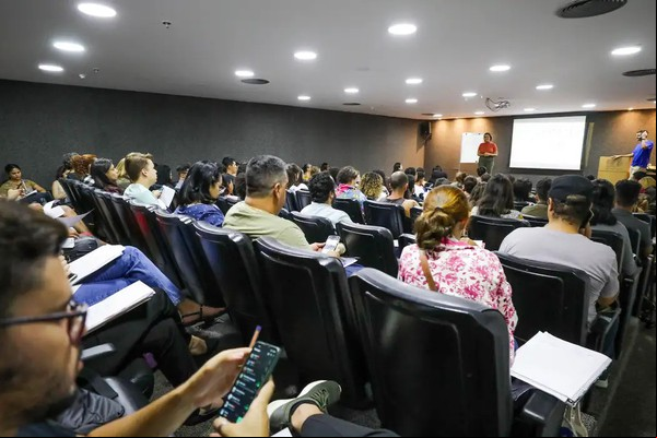 Ministério desmente que inscrições para novo CNU estejam abertas