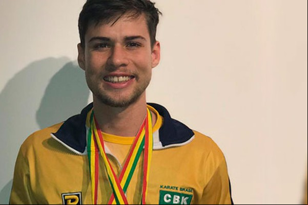 Karateca patense Rafael Nascimento conquista o ouro no Campeonato Sul-Americano