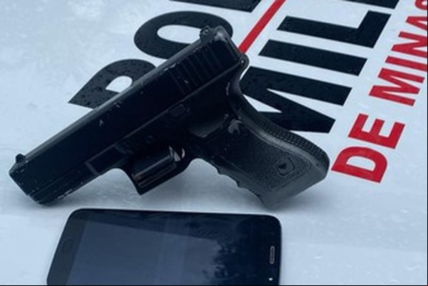 Polícia Militar age rápido, prende assaltantes e ainda recupera motocicleta furtada
