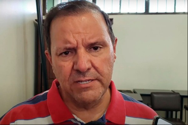 Prefeito Deiró Marra e secretário de Patrocínio são denunciados por concussão, e MP pede afastamento